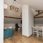 The House 3 *