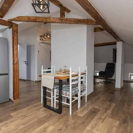 The House 3 *