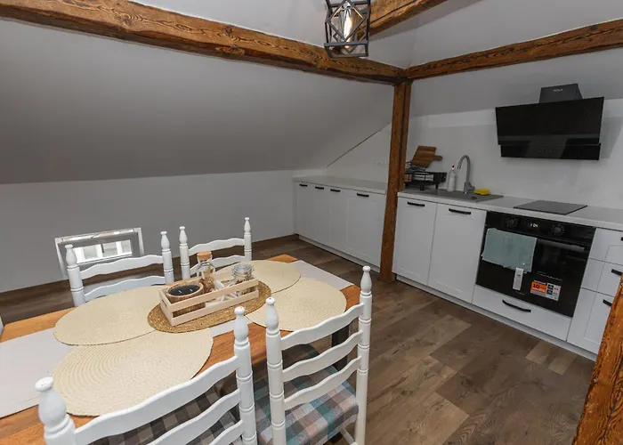 Apartment The House 3